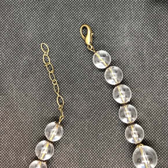 Clear Acrylic Graduated Necklace - Picture 2 of 3